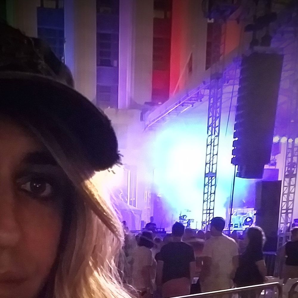 Meet your Posher, Francesca